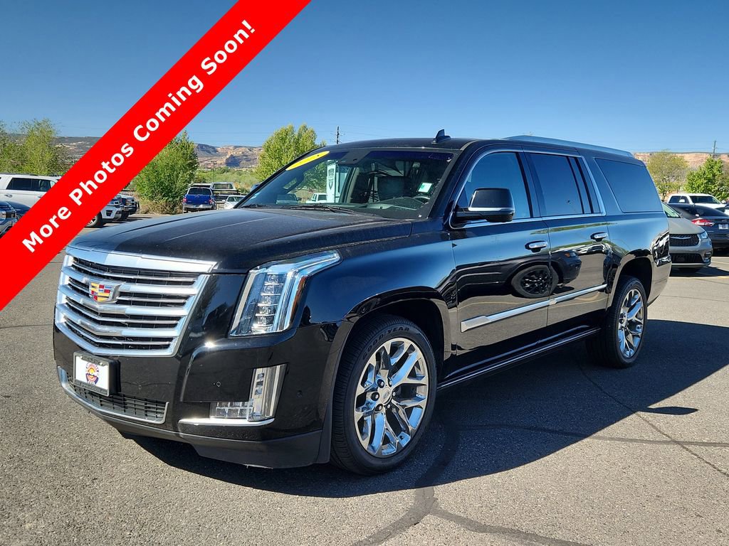 Used 2018 Cadillac Escalade ESV Platinum AWD/4WD image 4