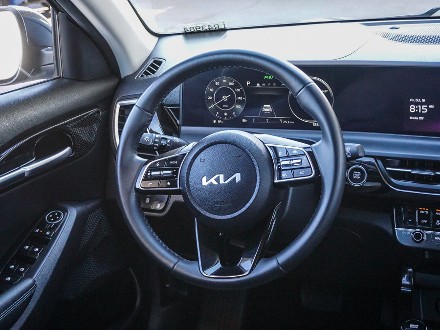 Certified 2024 Kia Seltos S FWD image 17