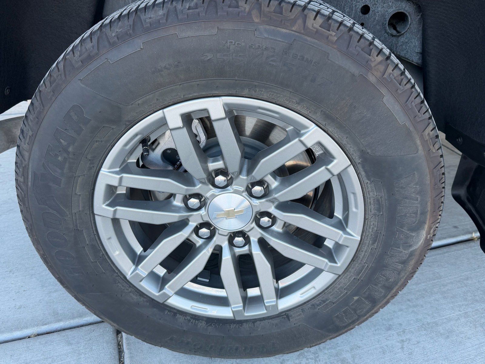 Used 2023 Chevrolet Colorado LT w/ LT Convenience Package image 23