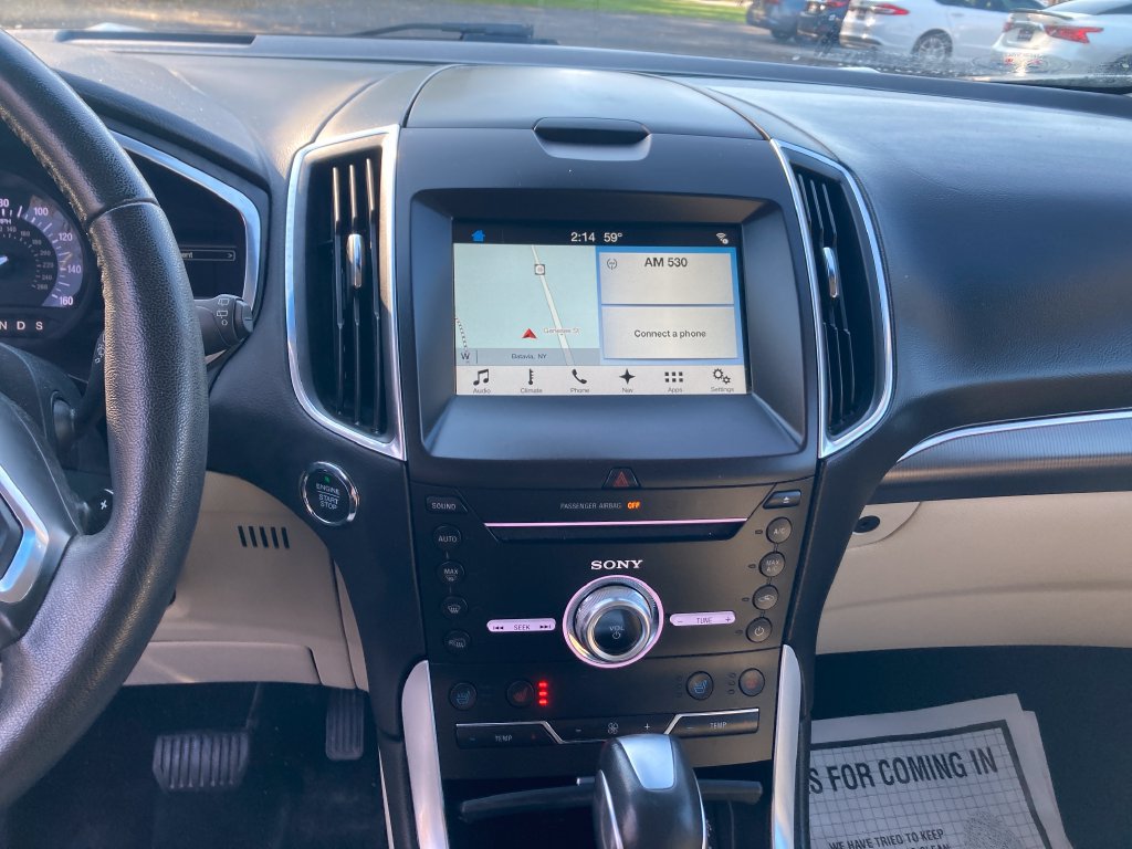 Used 2018 Ford Edge Titanium w/ Equipment Group 301A AWD/4WD image 23