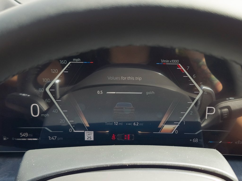 New 2026 BMW X6 xDrive40i w/ Executive Package image 14