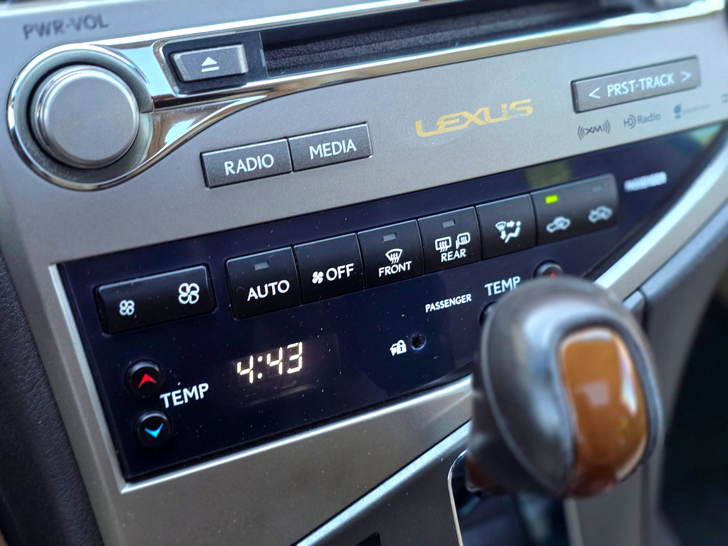 Used 2013 Lexus RX 450h AWD w/ Navigation Pkg image 22
