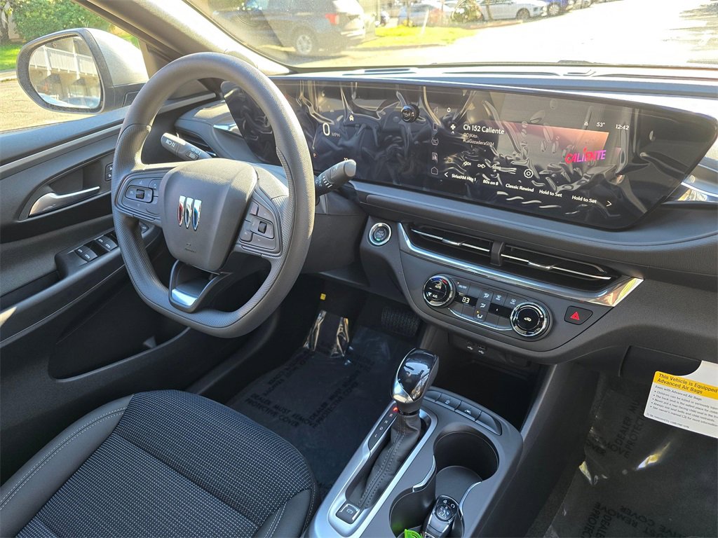 New 2026 Buick Envista Preferred image 12