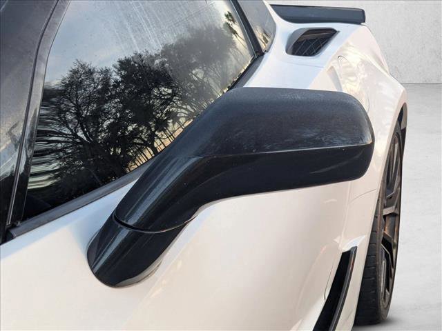 Used 2016 Chevrolet Corvette Z06 w/ 2LZ Preferred Equipment Group image 10