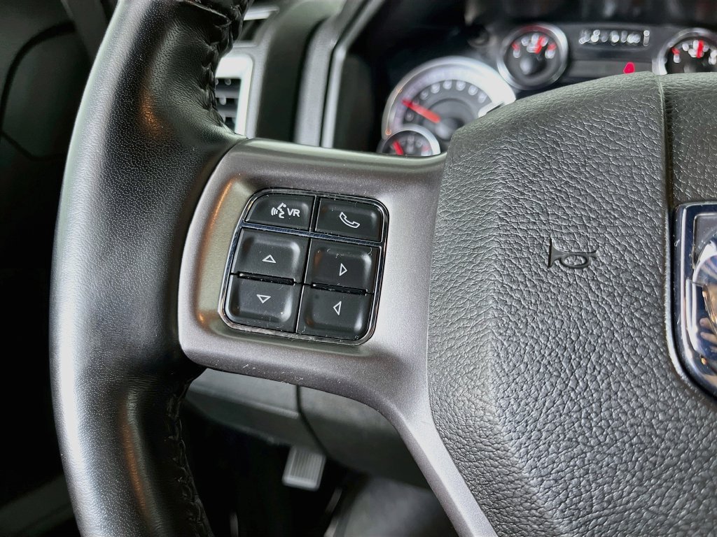 Used 2022 RAM 1500 Warlock w/ Ceramic Grey Warlock Package AWD/4WD image 13