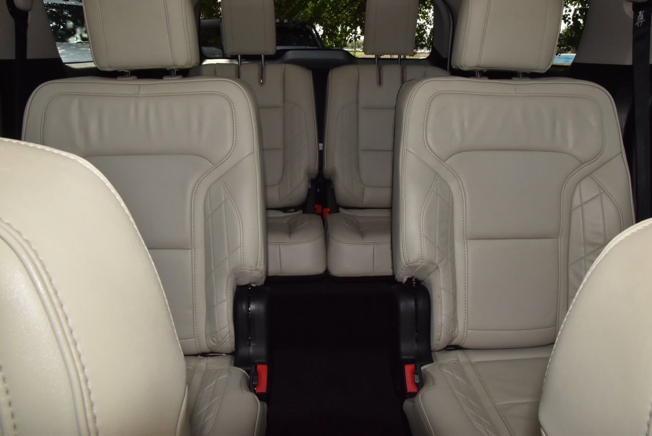 Used 2017 Ford Explorer Platinum AWD/4WD image 19
