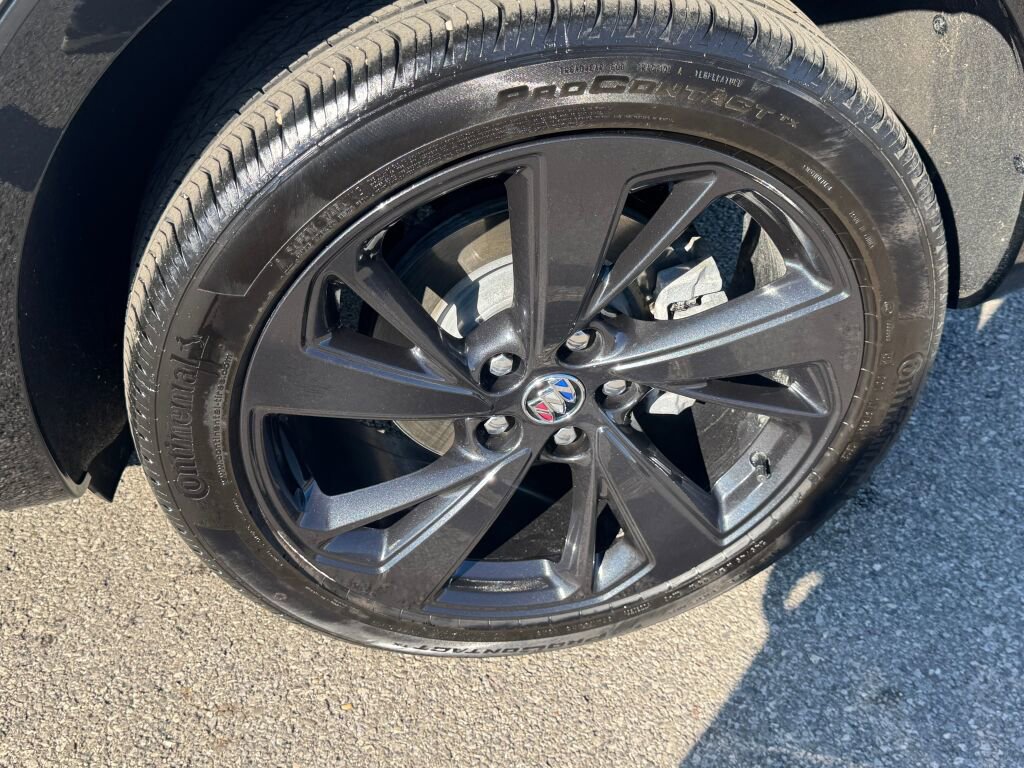 Used 2023 Buick Envision Preferred w/ Sport Touring Package image 25