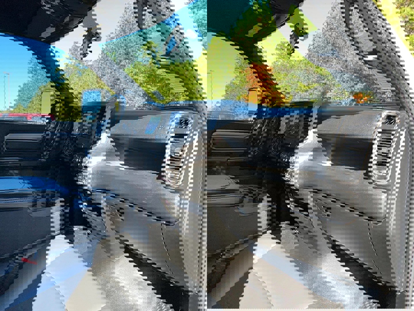 Used 2023 RAM 4500 Tradesman image 25