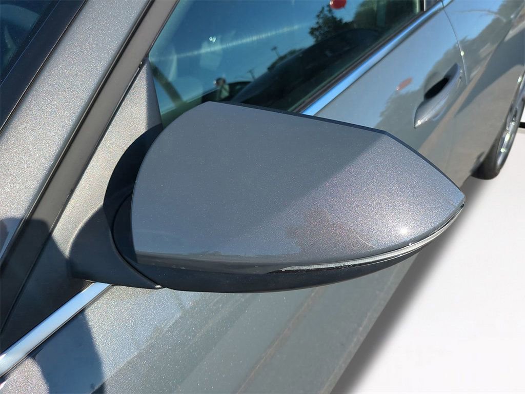 New 2026 Hyundai Elantra Limited image 12