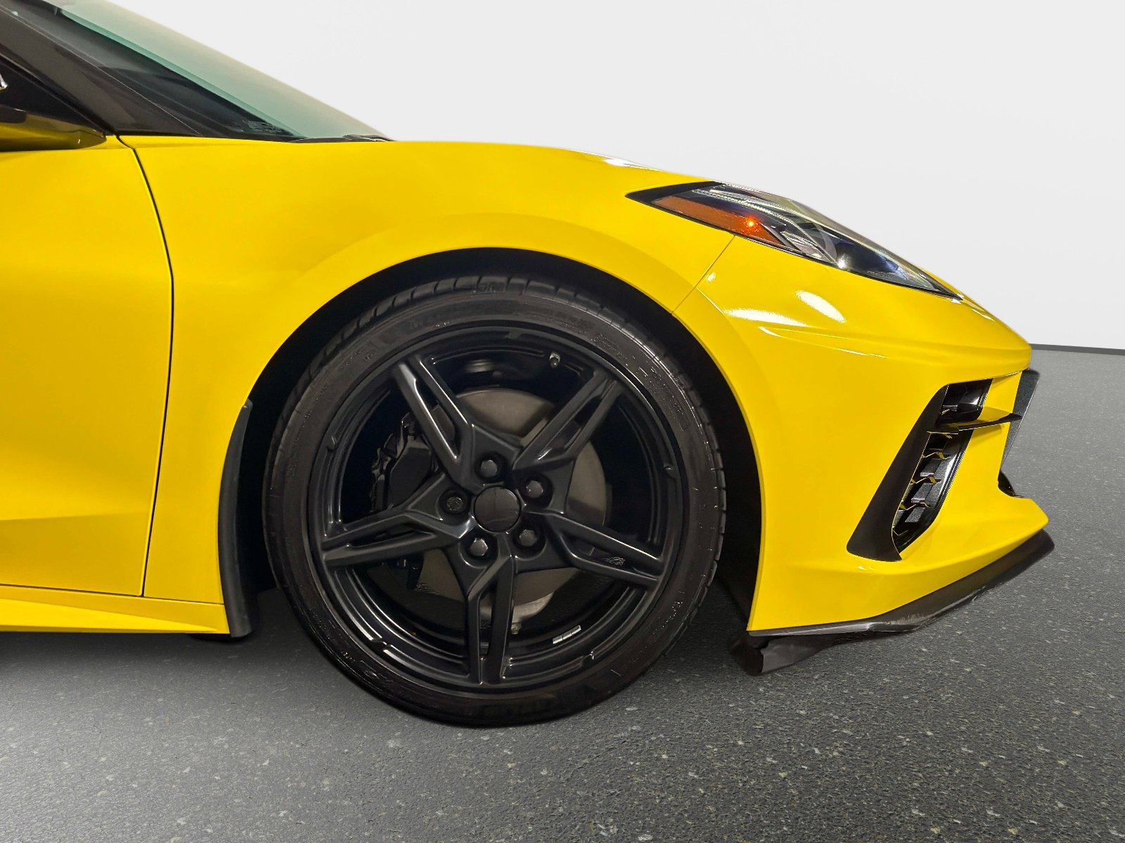 Used 2022 Chevrolet Corvette Stingray Preferred Conv w/ Battery Protection Package RWD image 22