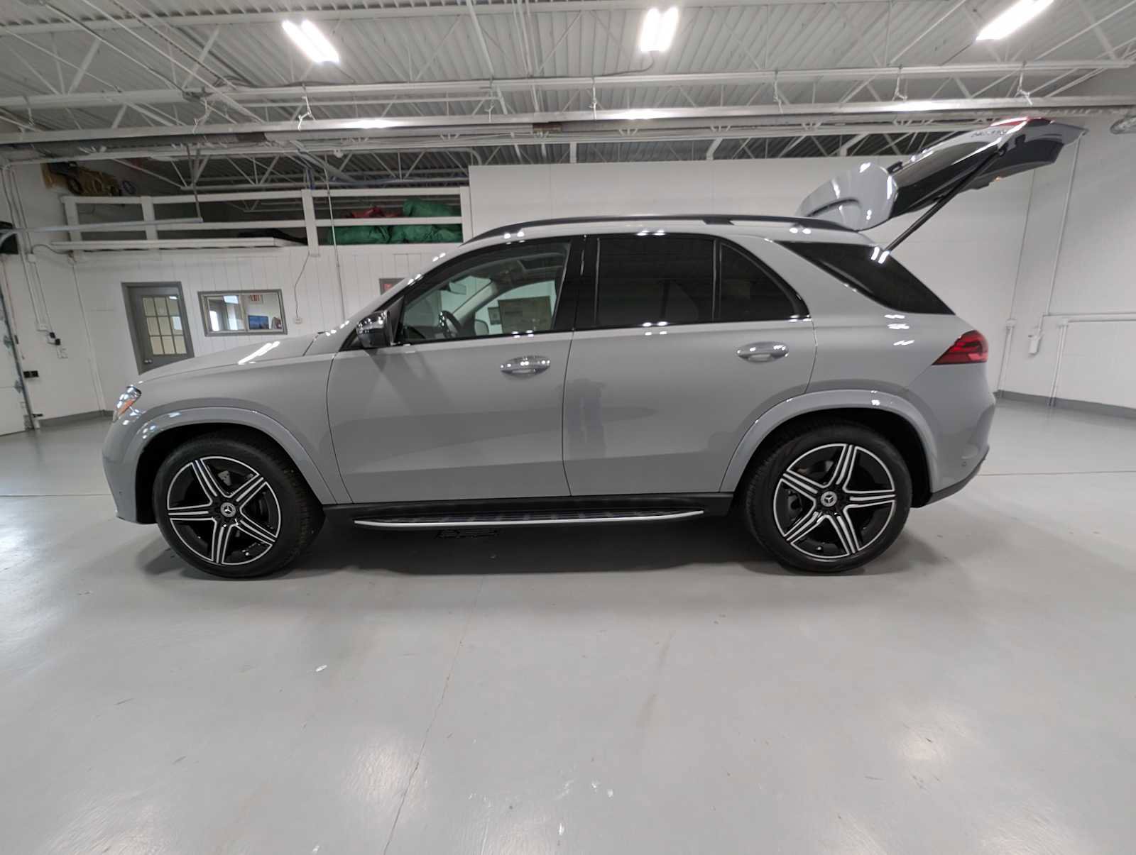 New 2026 Mercedes-Benz GLE 350 4MATIC image 10