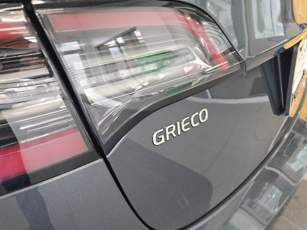 Used 2022 Tesla Model 3 Long Range image 12