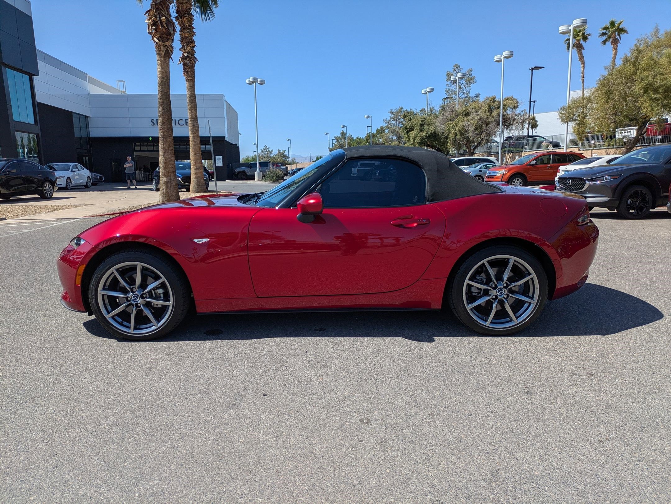 Certified 2023 MAZDA MX-5 Miata Grand Touring RWD image 2