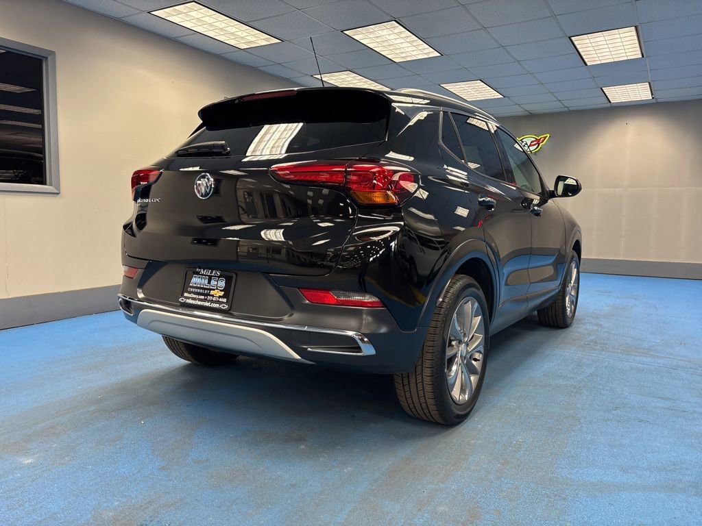 Used 2023 Buick Encore GX Essence w/ Experience Buick Package AWD/4WD image 2
