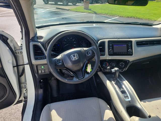 Used 2016 Honda HR-V LX image 13