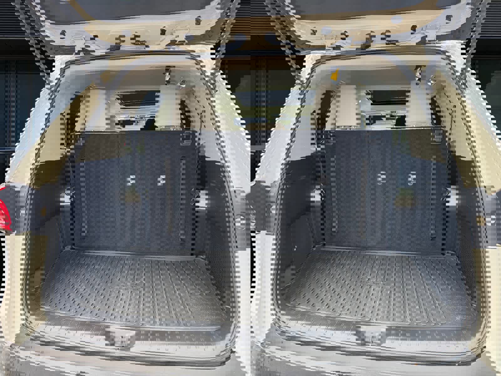 Used 2024 Toyota Grand Highlander Limited image 12