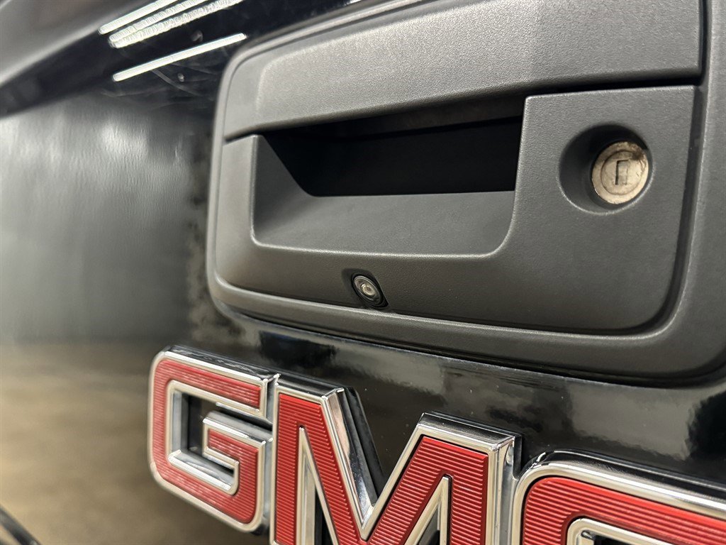 Used 2018 GMC Sierra 3500 Denali w/ Duramax Plus Package AWD/4WD image 12