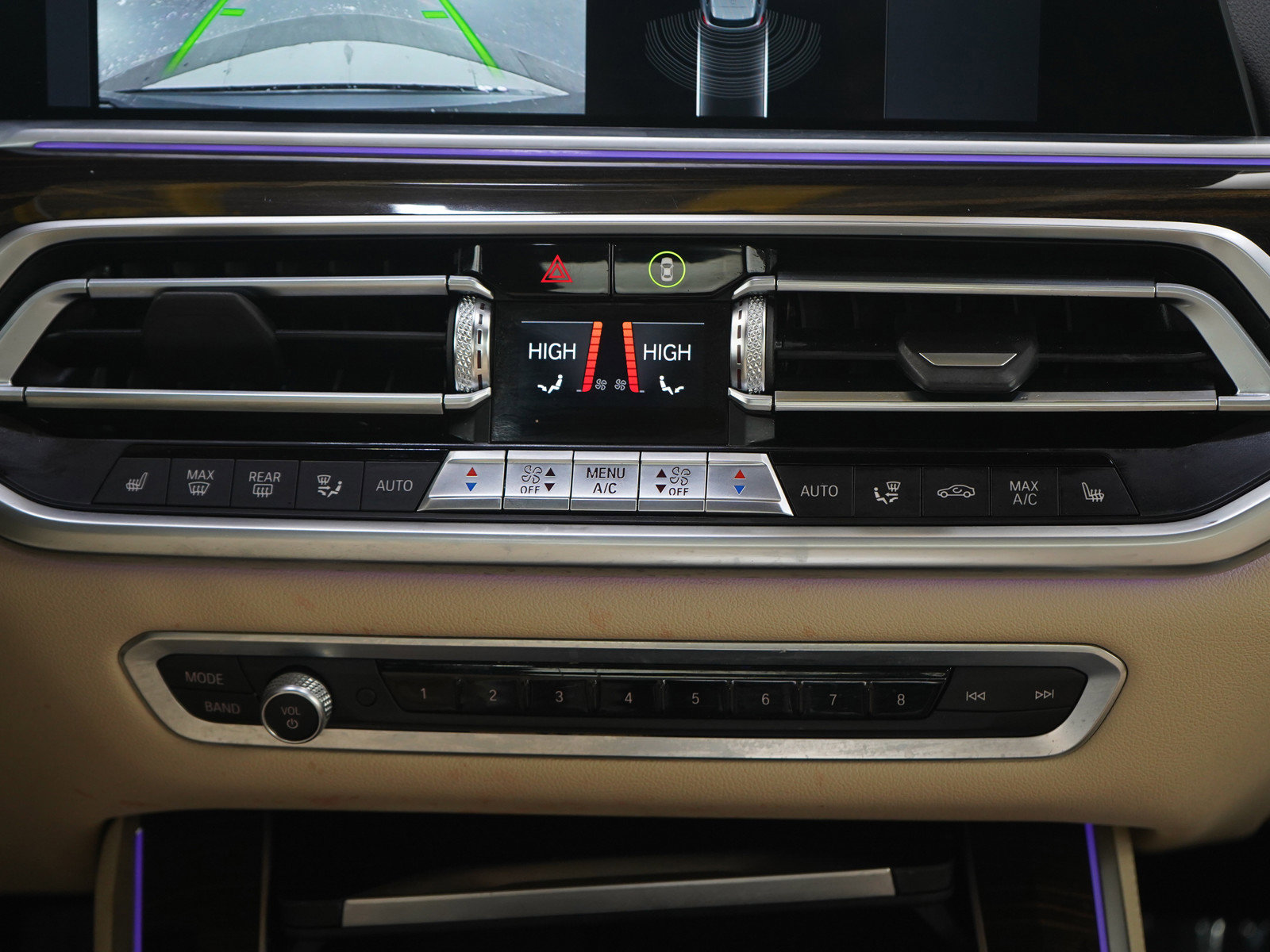 Used 2020 BMW X5 xDrive40i w/ Premium Package image 17