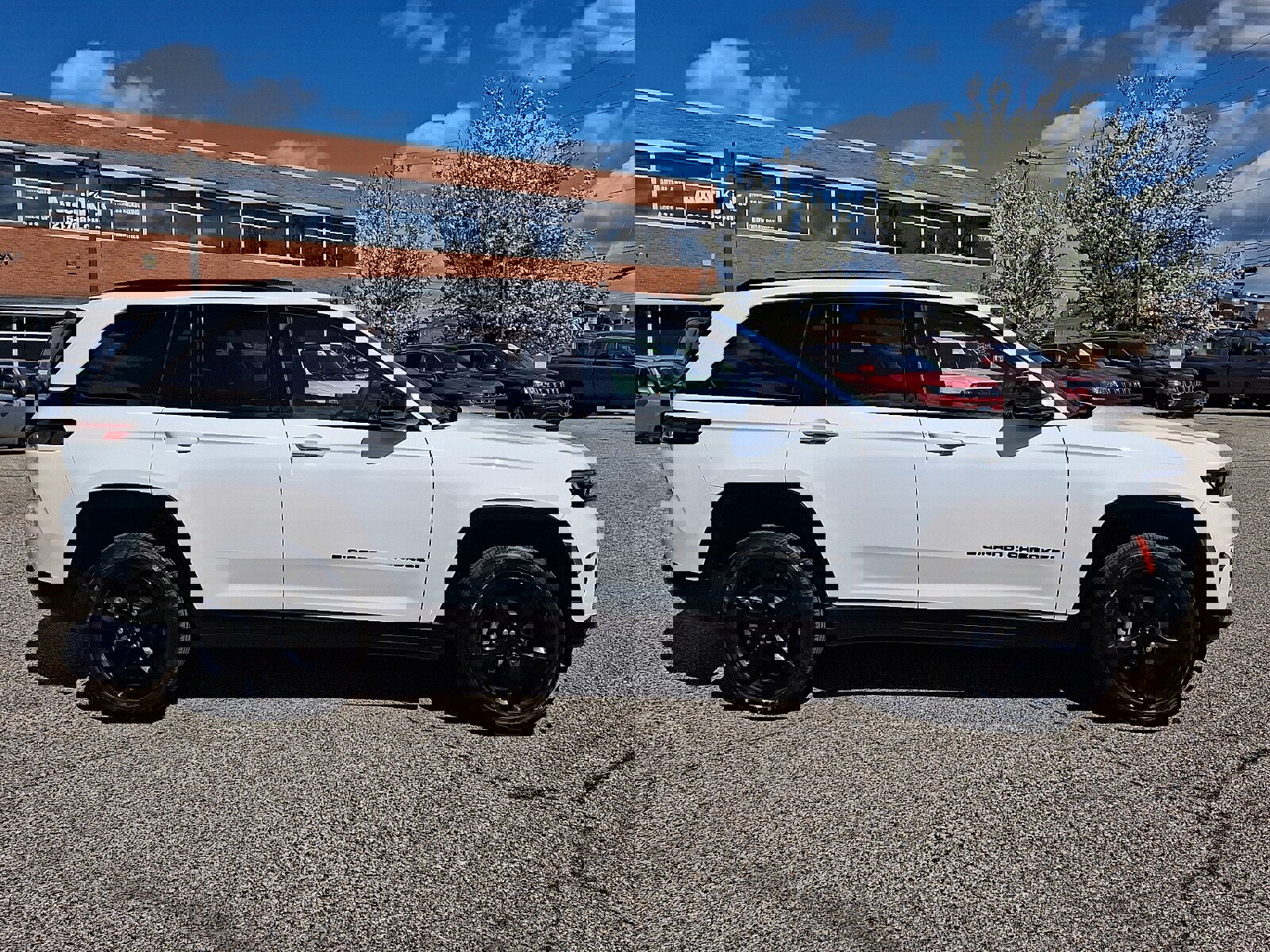 Used 2023 Jeep Grand Cherokee Altitude image 7
