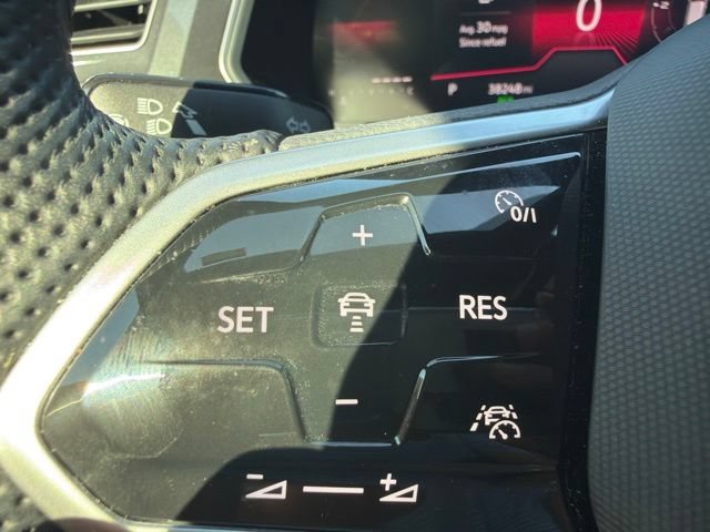 Used 2023 Volkswagen Tiguan SE R-Line AWD/4WD image 20