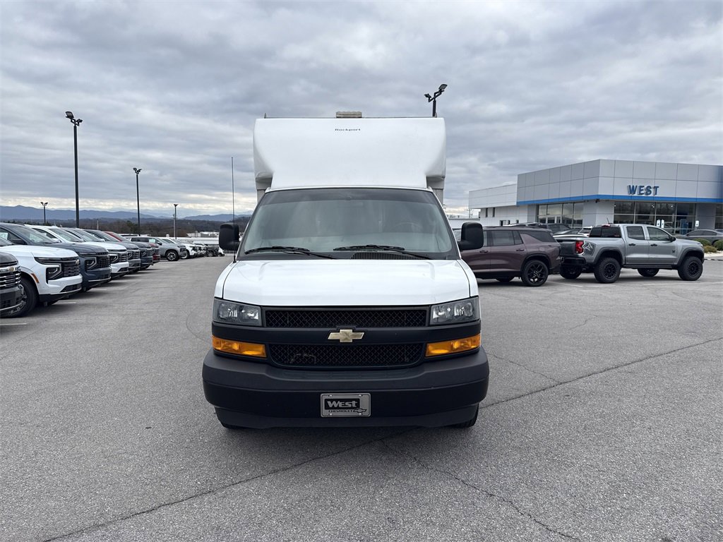 Used 2023 Chevrolet Express 3500 w/ Power Convenience Package image 8