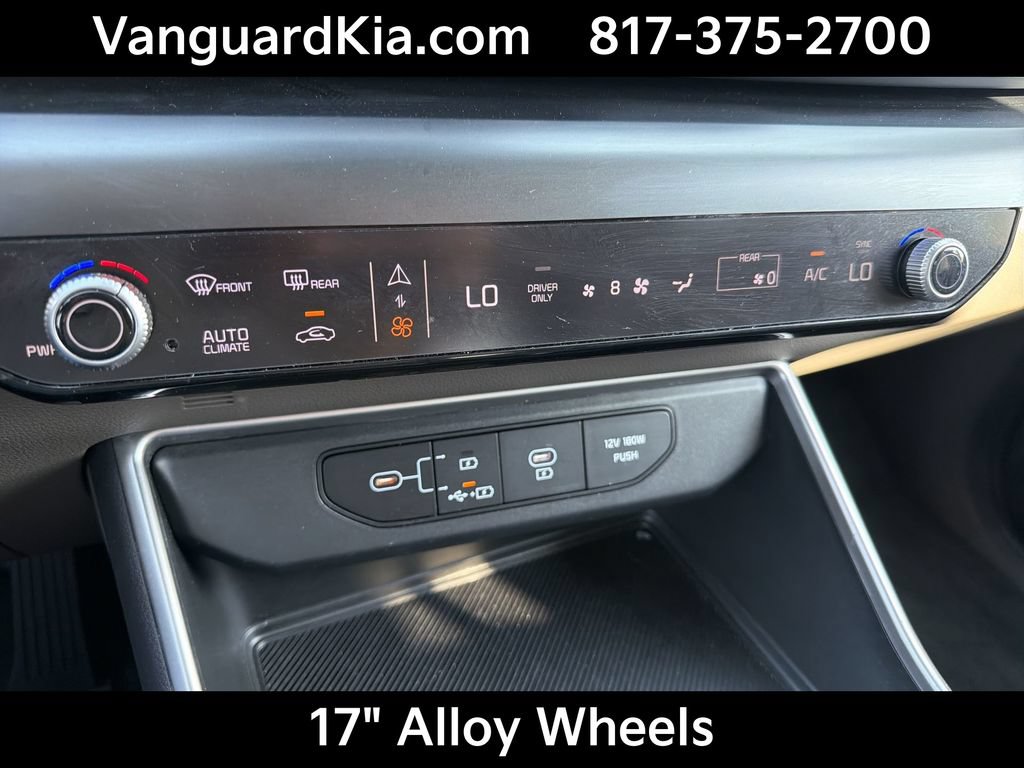 Certified 2026 Kia Carnival LXS FWD image 19