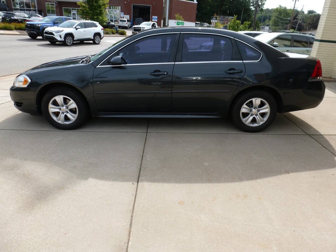 Used 2014 Chevrolet Impala Limited LS FWD image 6