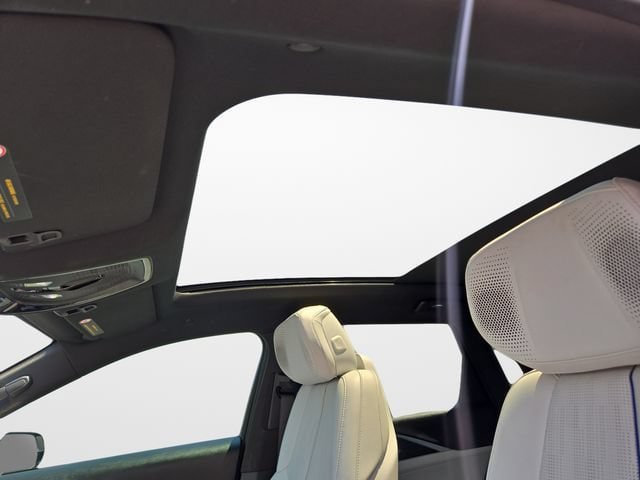 Certified 2024 Cadillac Lyriq Sport RWD image 30