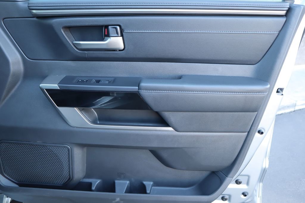 Used 2024 Toyota Tundra Limited image 24