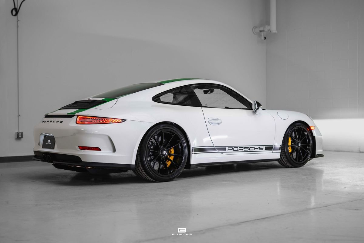 Used 2016 Porsche 911 R image 10