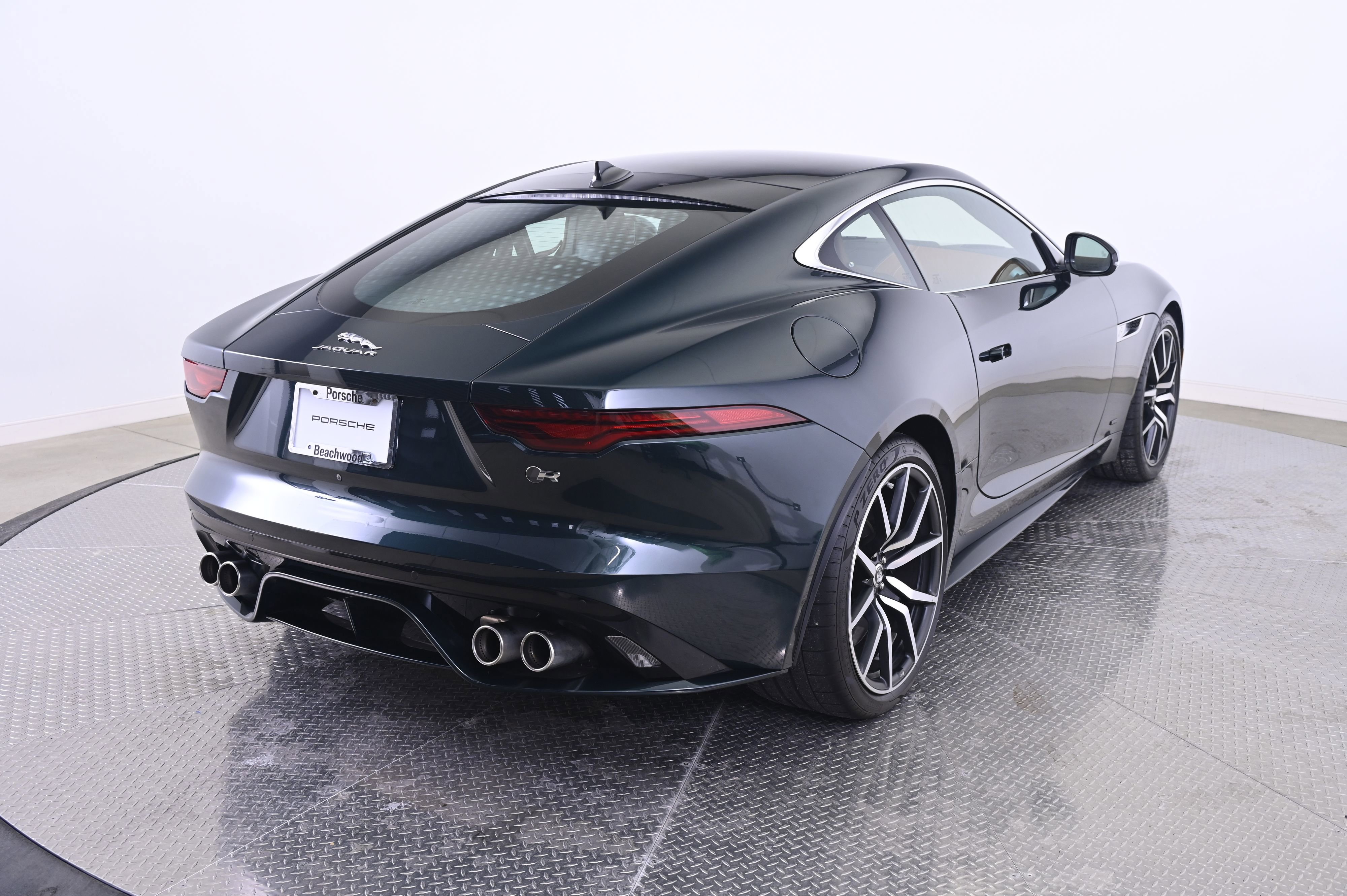 Used 2024 Jaguar F-TYPE R AWD/4WD image 7