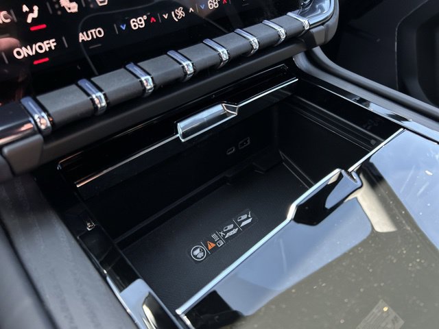 New 2026 GMC Yukon AT4 Ultimate AWD/4WD image 53