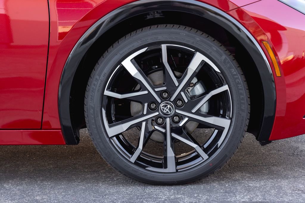 New 2026 Toyota Prius Plug-In Hybrid image 4