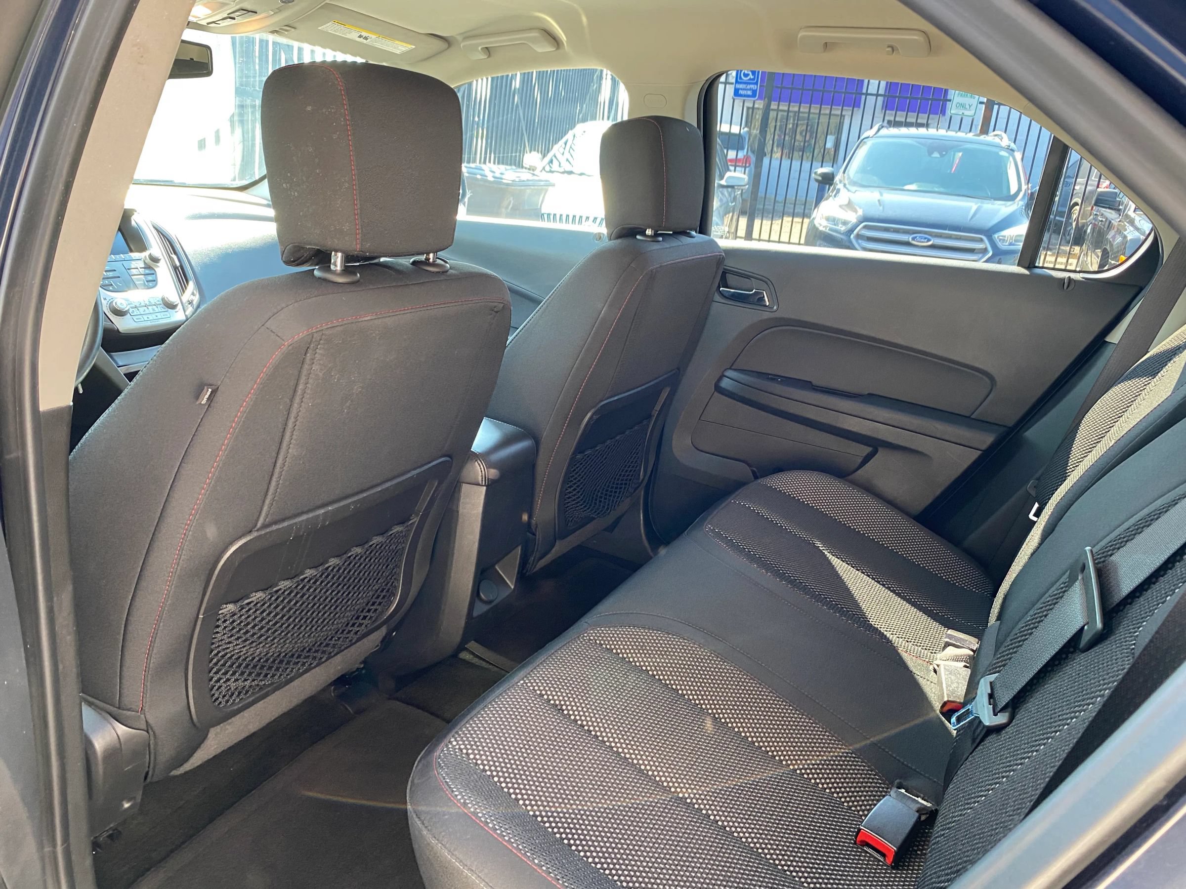 Used 2017 Chevrolet Equinox LT w/ Convenience Package AWD/4WD image 9