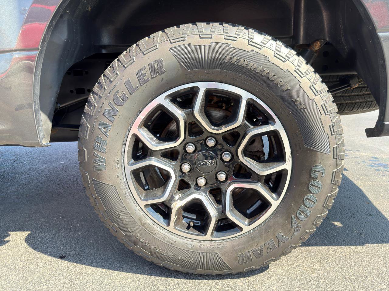 Used 2016 Ford F150 XLT RWD image 13