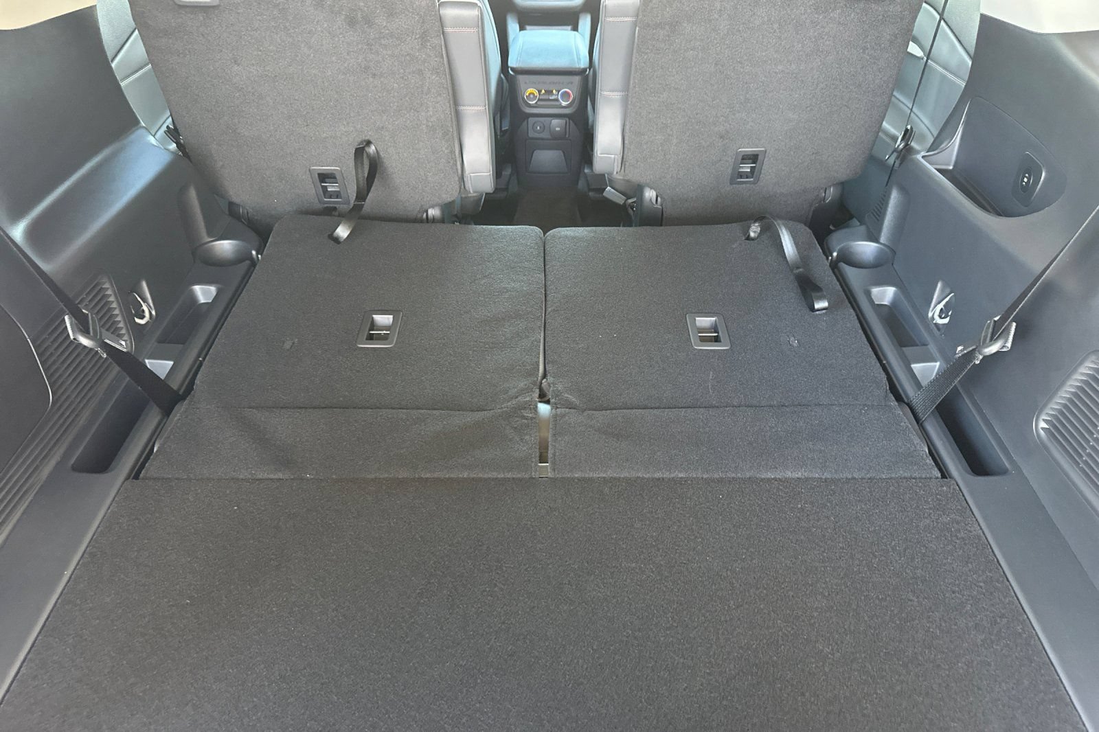 New 2026 Ford Explorer Active w/ Active Comfort Package RWD image 16