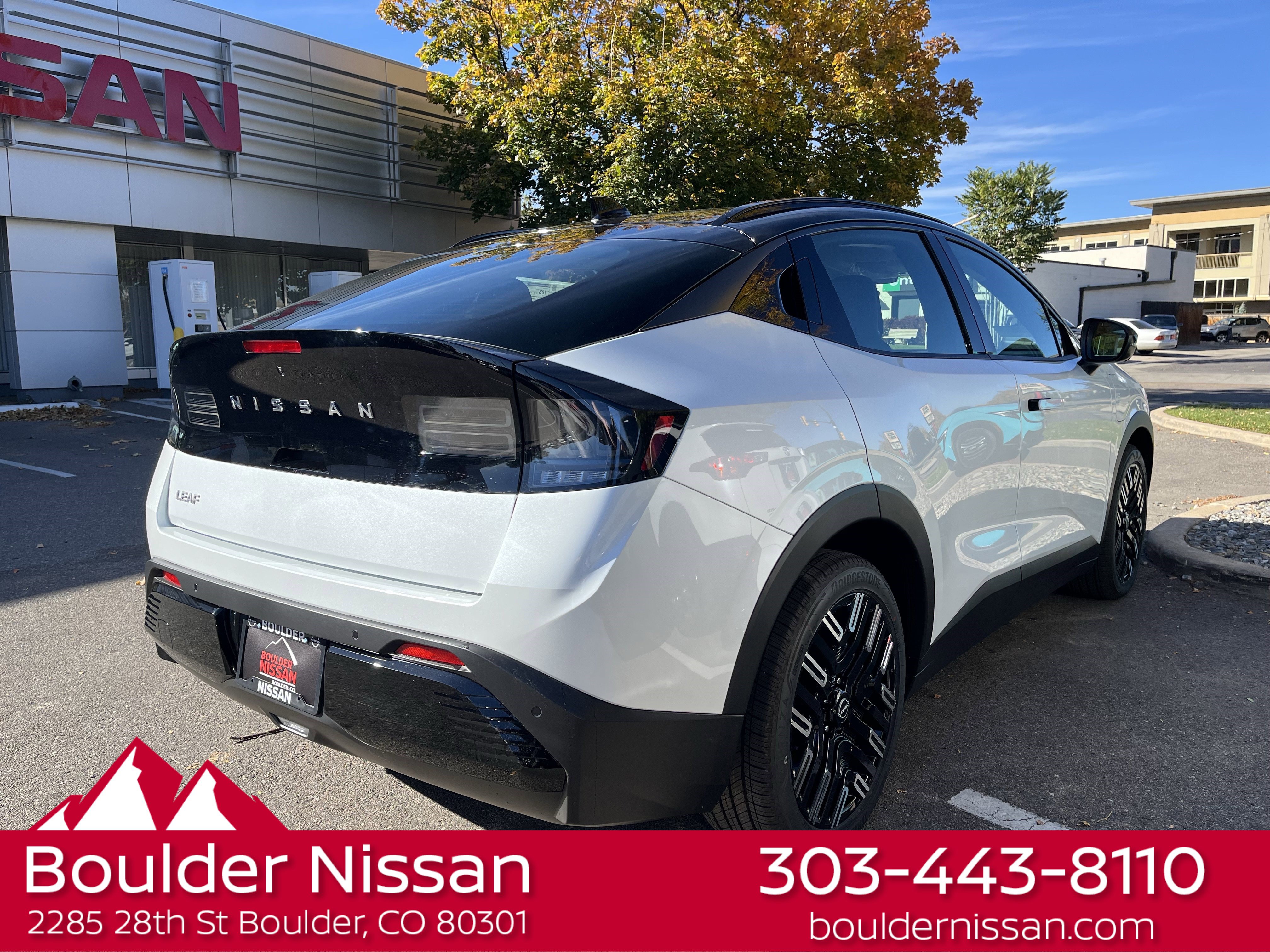 New 2026 Nissan Leaf Platinum+ w/ Cargo Package (Platinum+) FWD image 8