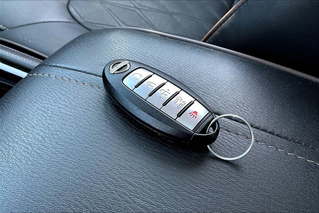 Used 2023 Nissan Armada Platinum w/ Captain's Chairs Package image 42