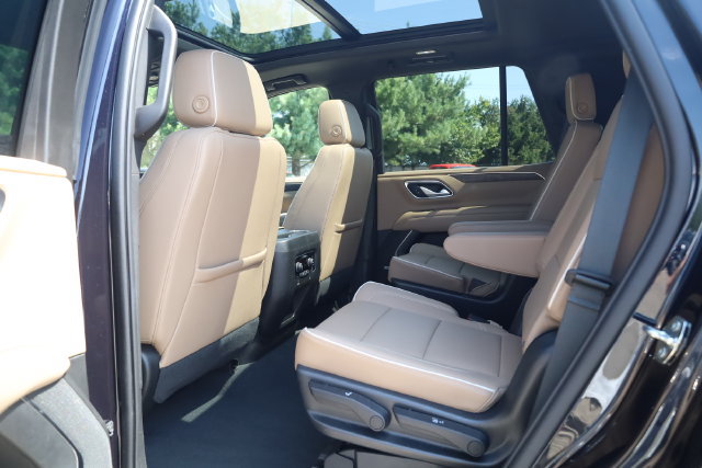 Used 2022 Chevrolet Tahoe Premier AWD/4WD image 21