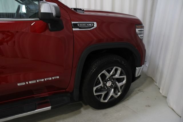 Used 2024 GMC Sierra 1500 SLT w/ SLT Premium Plus Package AWD/4WD image 34