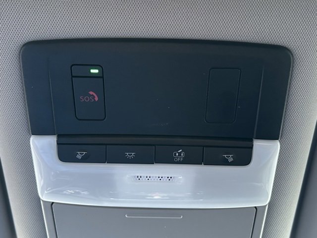 Certified 2023 Nissan Rogue SV image 36