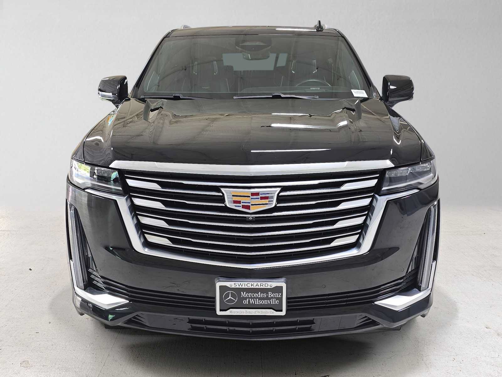 Used 2024 Cadillac Escalade ESV Premium Luxury Platinum AWD/4WD image 8