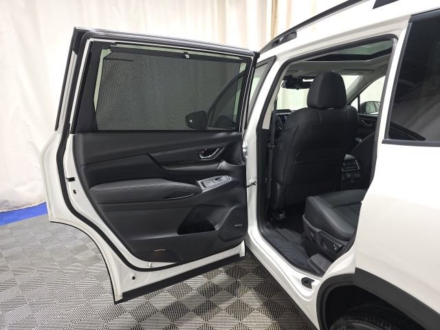 Certified 2025 Subaru Ascent Bronze Edition w/ Onyx Package image 26