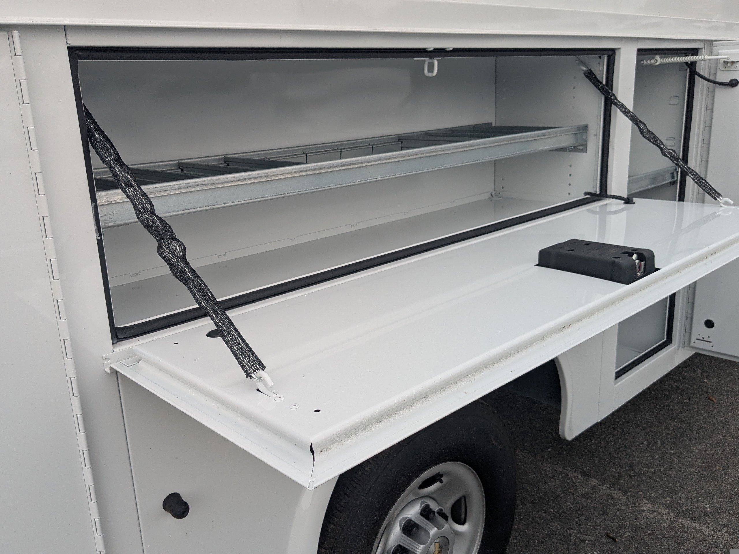 New 2025 Chevrolet Express 3500 w/ Power Convenience Package RWD image 14