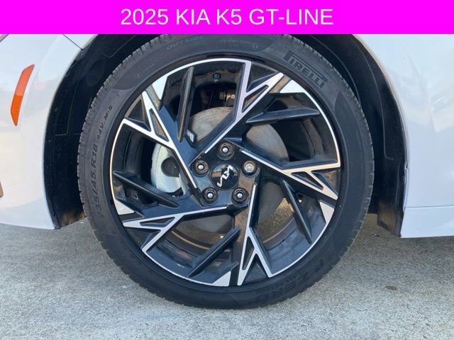 Used 2025 Kia K5 GT-Line image 9