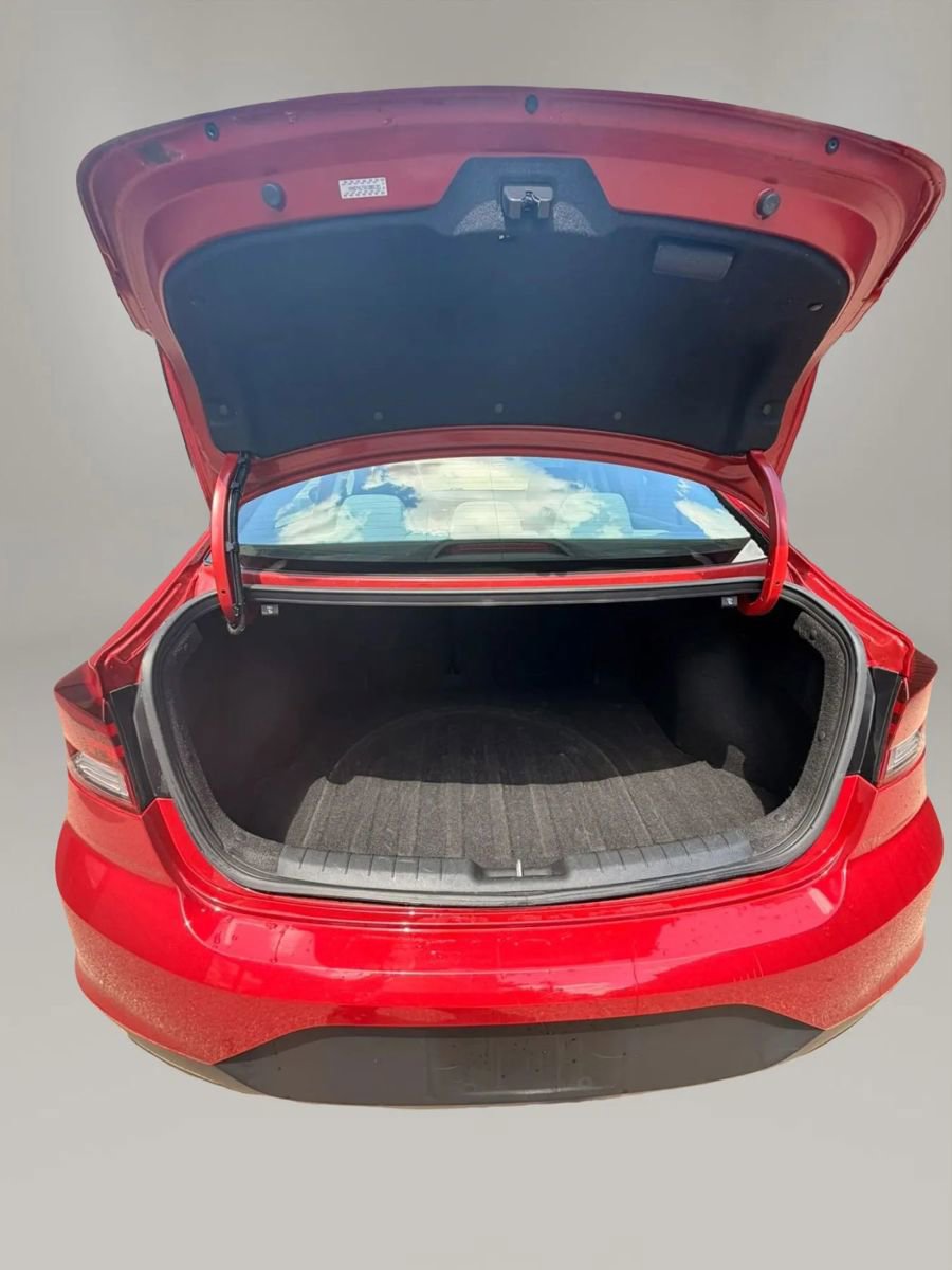Used 2019 Hyundai Elantra SE FWD image 19