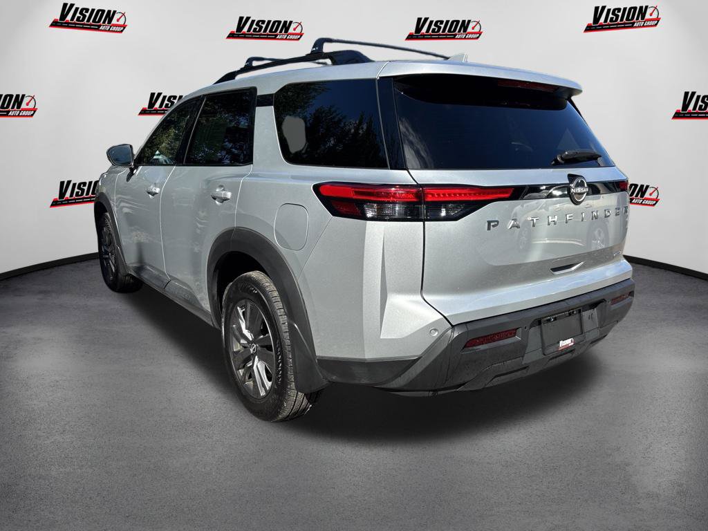 Certified 2025 Nissan Pathfinder SV AWD/4WD image 7
