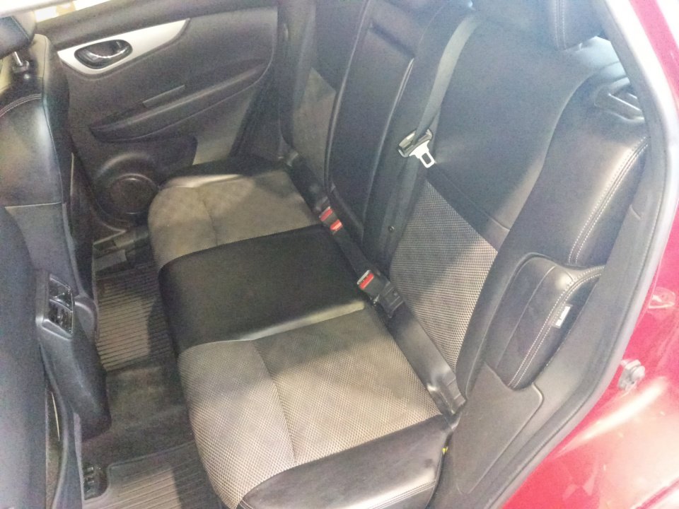Used 2020 Nissan Rogue Sport SV w/ Technology Package FWD image 15