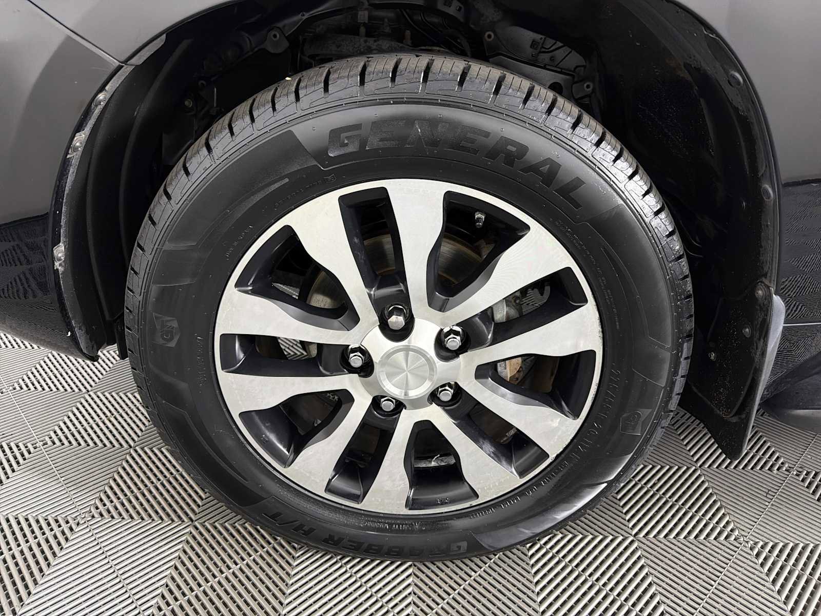 Used 2015 Toyota Land Cruiser AWD/4WD image 8