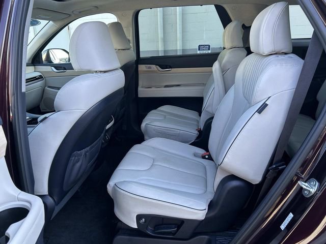 Used 2024 Hyundai Palisade Limited image 12